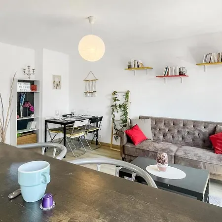 Homey Boheme - Proche Gare/proche Centre/wifi דירה *